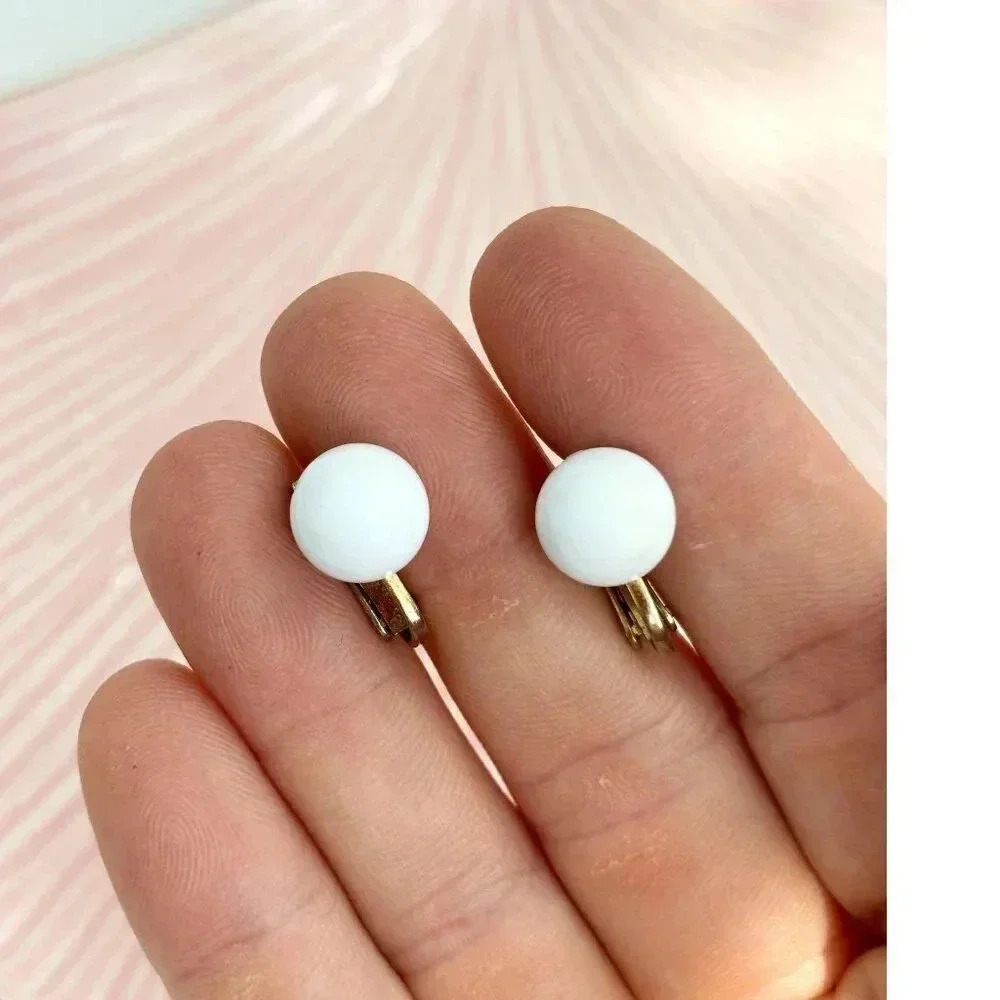 Vintage White Stud Enamel Retro Clip on Gold Toned Retro 80's Minimal Earrings